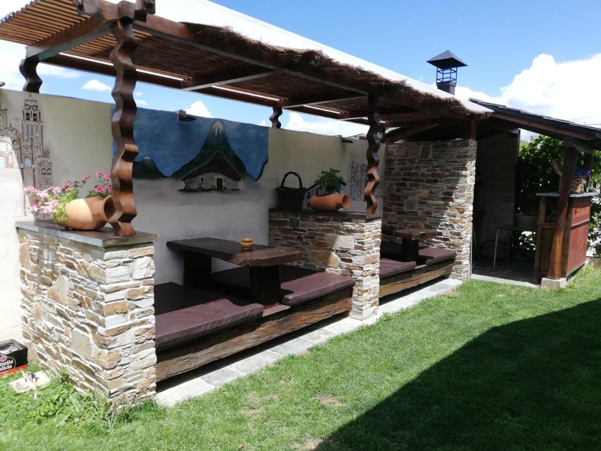 Albergue La Medina De Camponaraya Exteriér fotografie